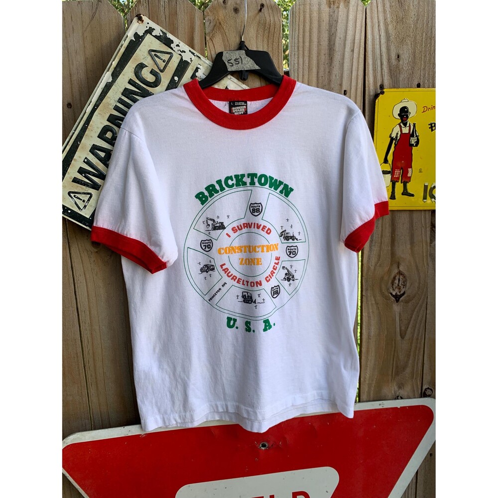 Bricktown Construction Zone graphic tee - 80s single stitch white cotton shirt L